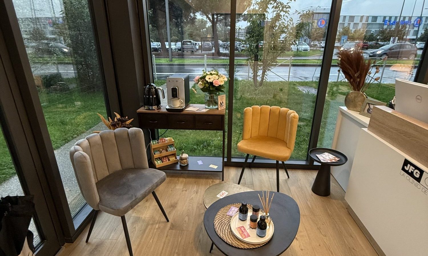 Espace de soin JFG Clinic au Bouscat amenage par APTA Concept