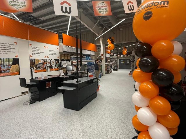 Rayon peinture et décoration du magasin Weldom de Libourne